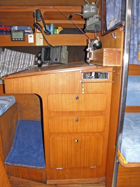 Salon, Accommodatie